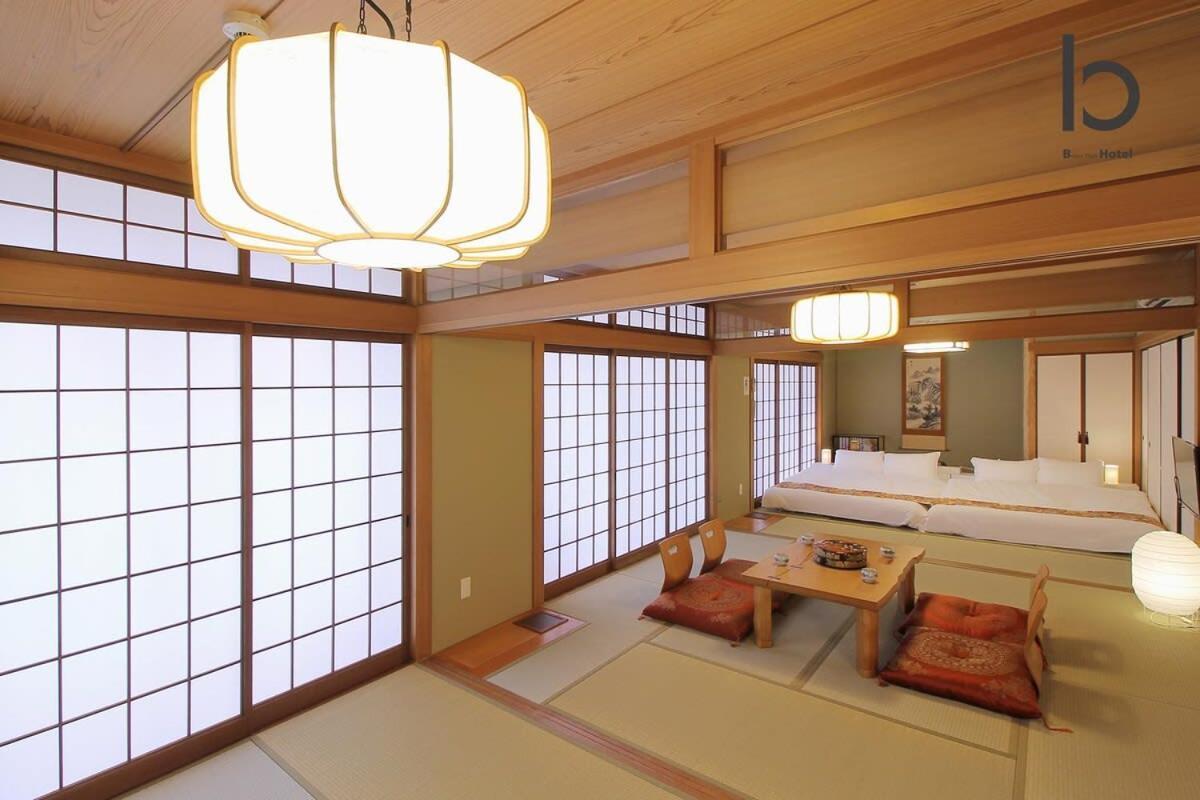 Hanagin - 3 Bedroom Japanese Apartment For 11 People 201 Hiroshima Exterior photo